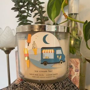 New Ice Cream Bar B&BW 3 Wick Candle